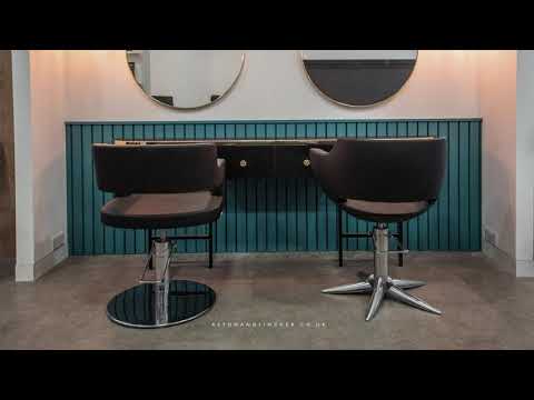The Chester Barbers Chair, Black